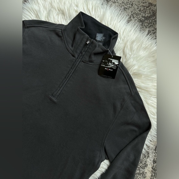 Soft half-zip pullover - Picture 3 of 4